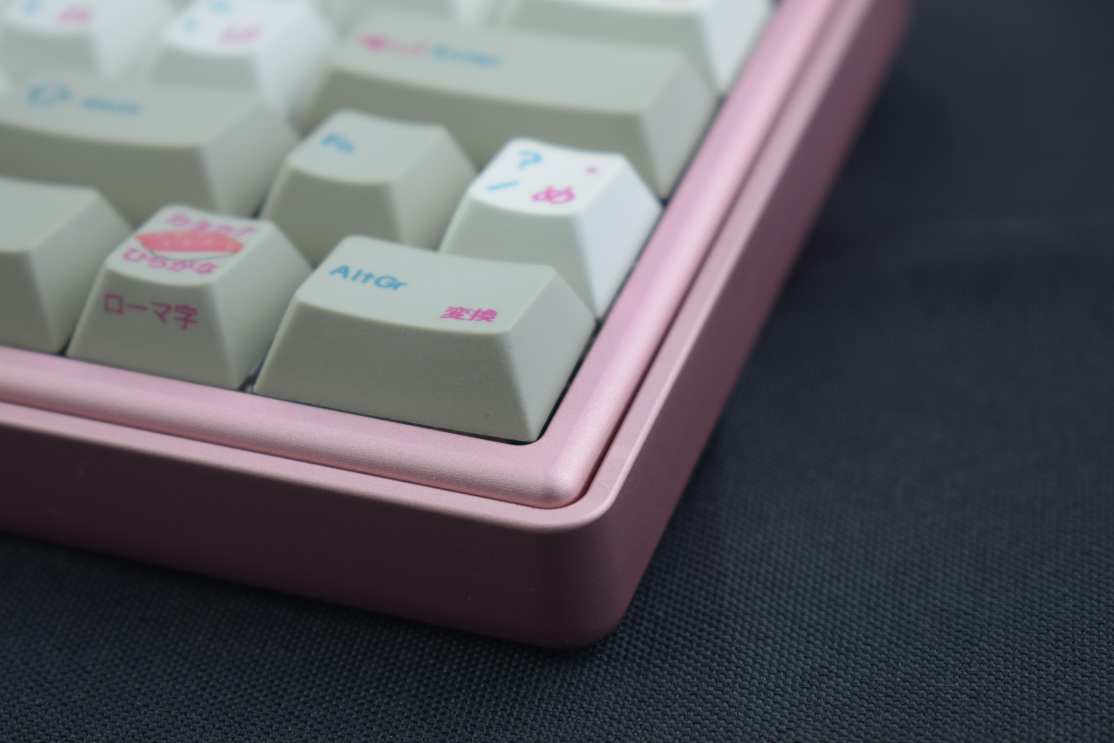 Vast60 R2 (GB) - Keyboard group buy cover image featuring Vast60, mechanical keyboard, group buy, gasket mount, aluminum case, polycarbonate, typing angle