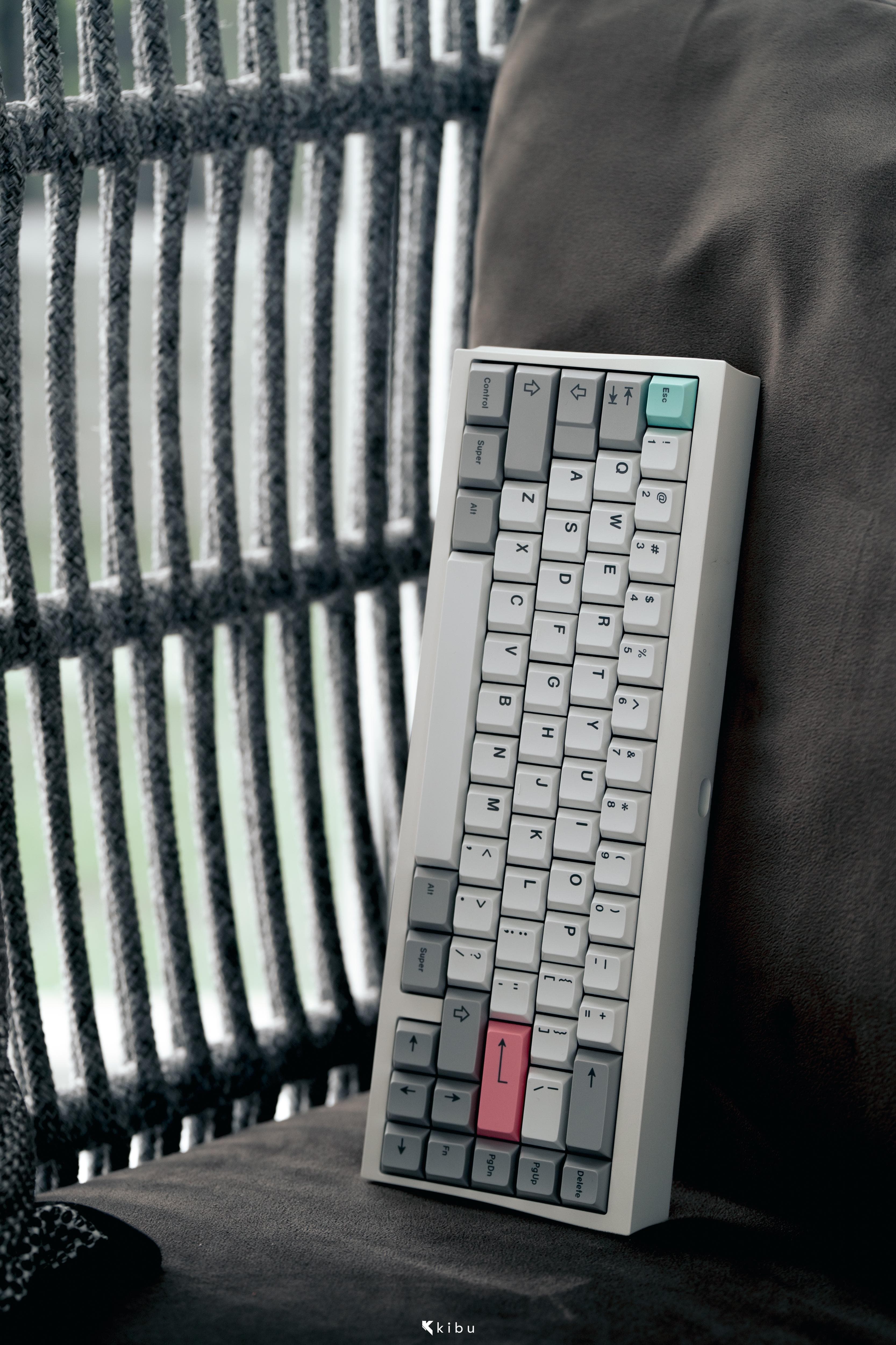 ENVY - 65% by Saab x Moon - Gallery image 4 showing project details