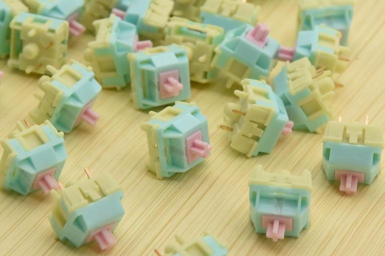 HMX Maccaron Switch - Switches group buy cover image featuring HMX Maccaron Switch, linear switch, factory lubed, 35 cents, MZ, BPB