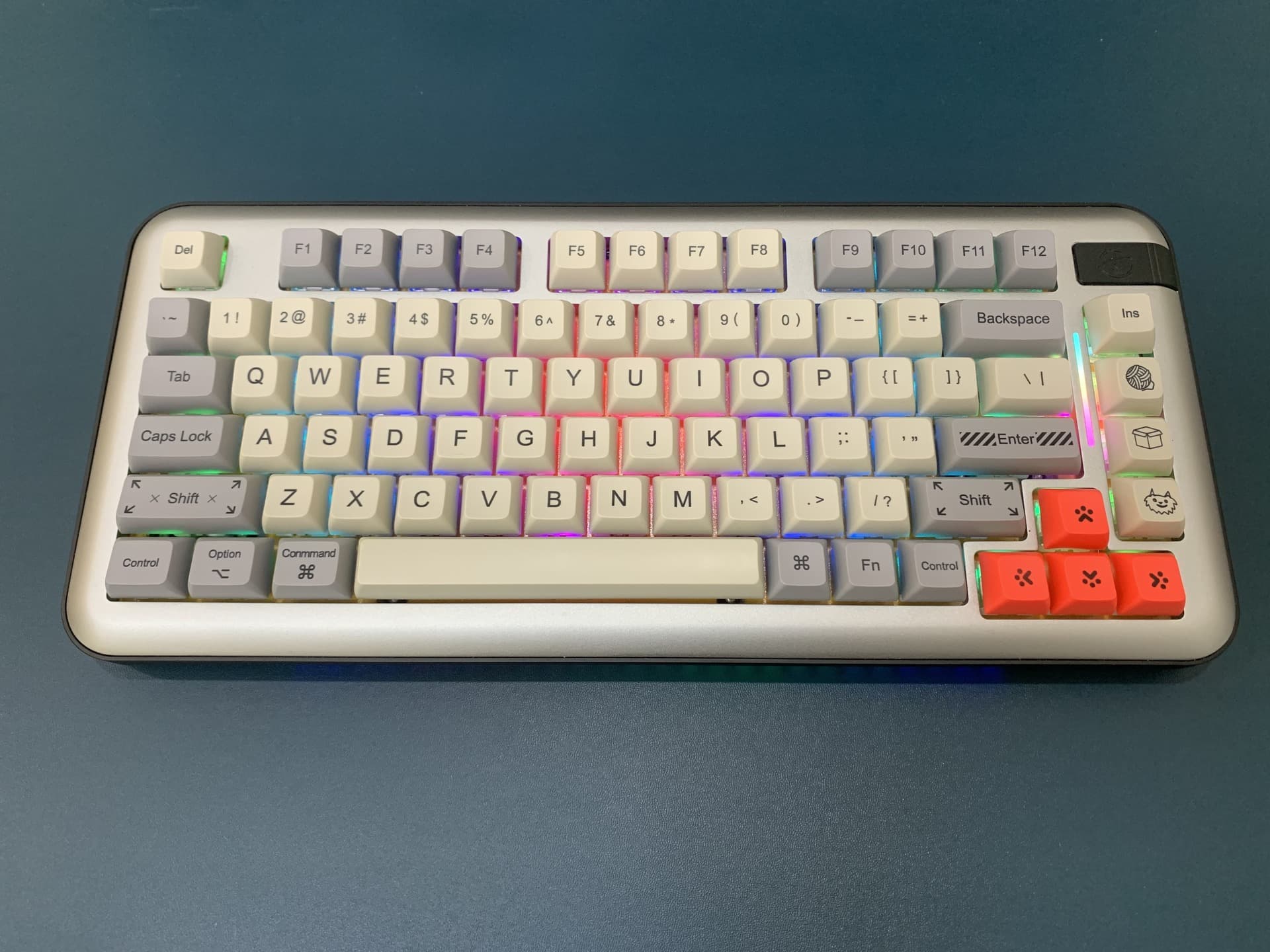 Qeeke Studio KR-081-75% (Preorder)