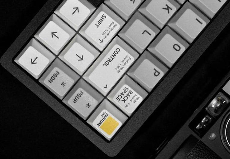S46 40% Mirror PVD Kit (GB) - Keyboard group buy cover image featuring GB S46, Mirror PVD Kit, extras, anodized, wireless, wired, Sam's website, anodized colors, electrophoretic, shipping, features
