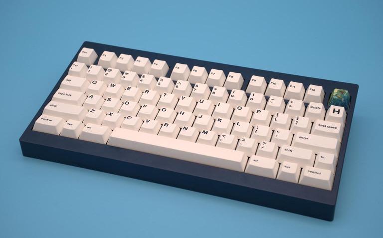 Symmetry 70 (IC)