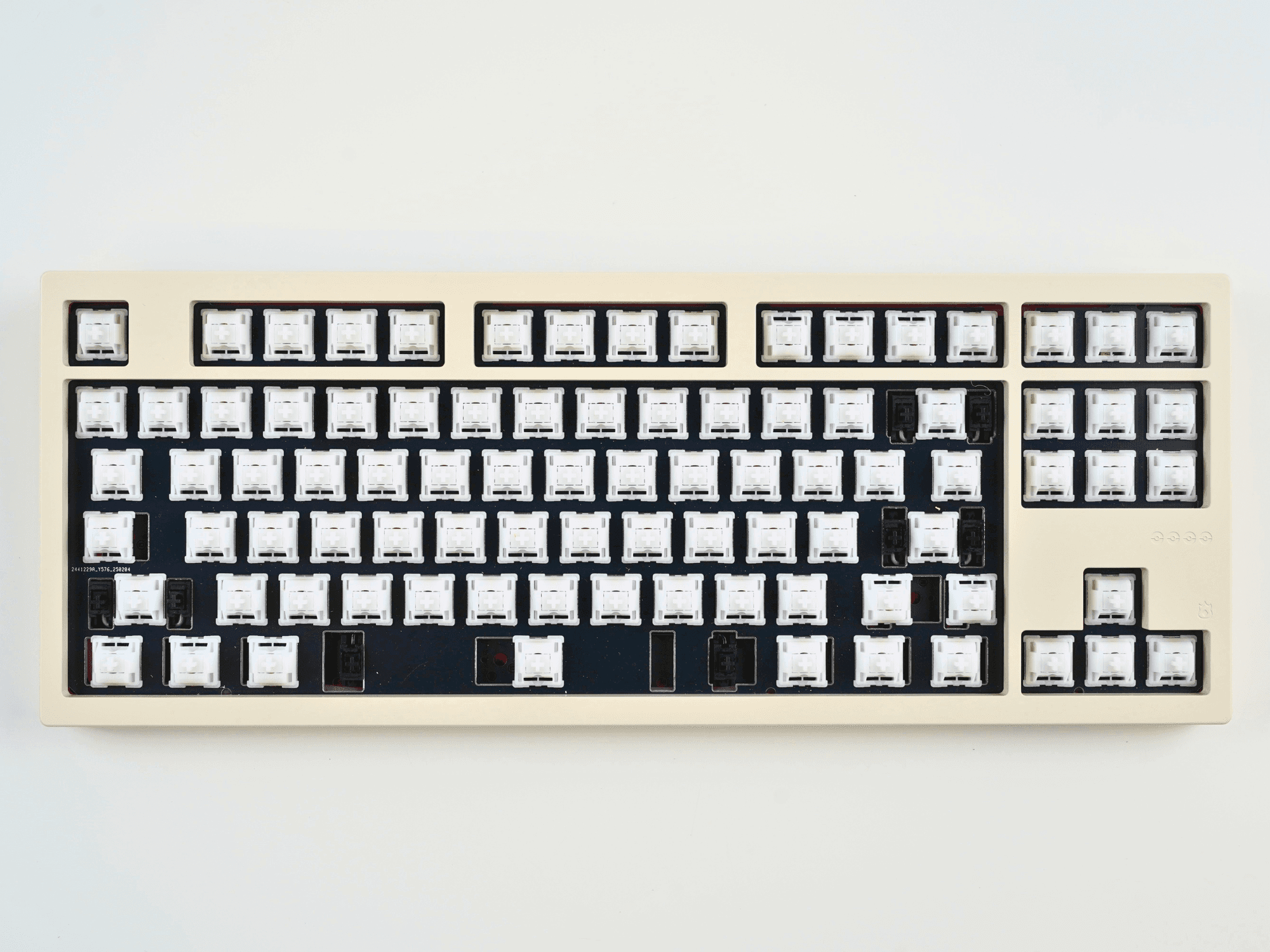 Blaine V2 Keyboard - Gallery image 2 showing project details