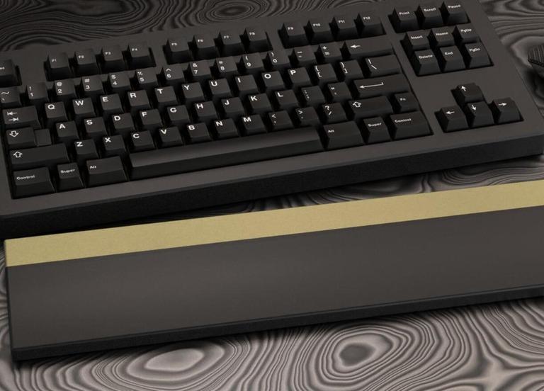 Goju.works Aluminum/Brass Wrist Rest (IC)