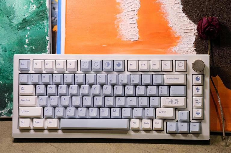 Moon Phases Keycaps R2 (IC)
