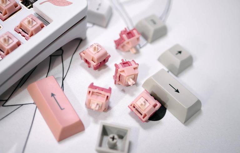 Blush Linear Switch