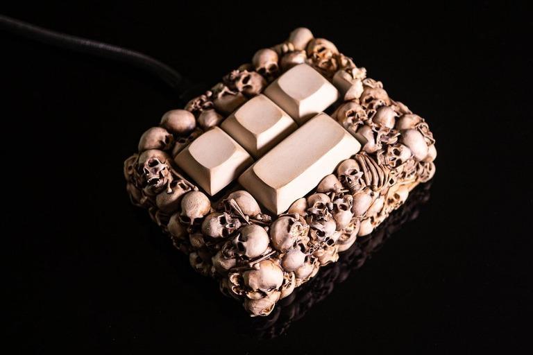 Crypt Sculpted Macro Pad (IC)
