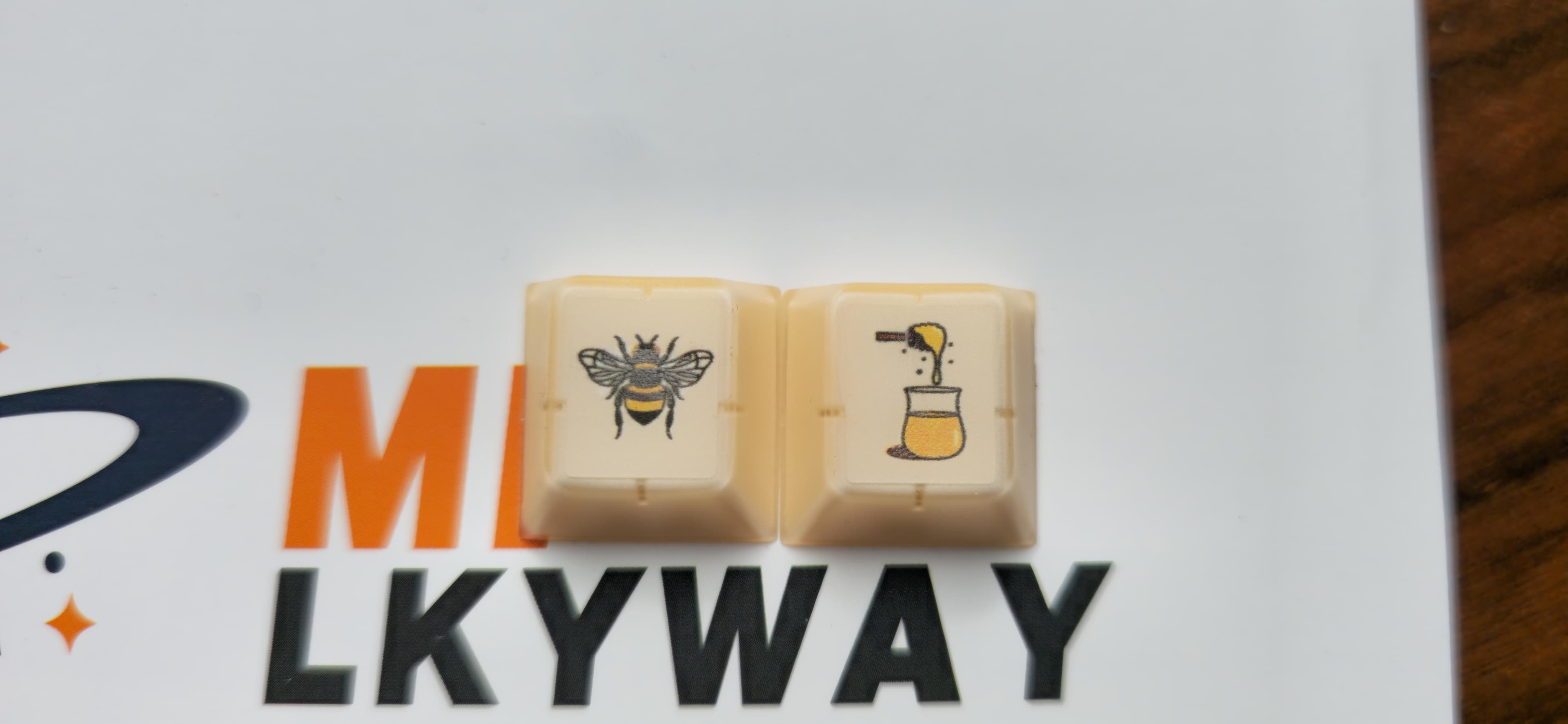 MW Buzzz - Gallery image 2 showing project details