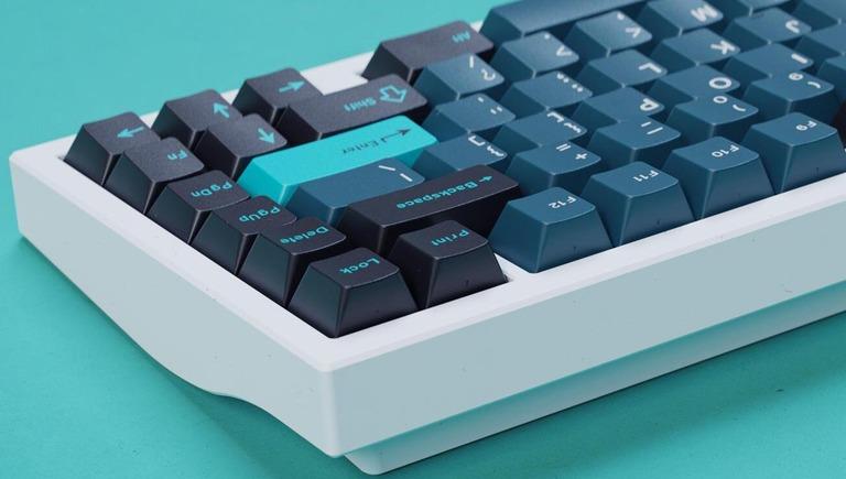 Aella - 75% Keyboard (IC)