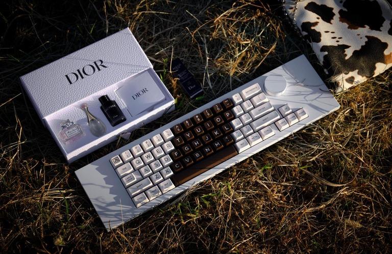 Aquila Keyboard (IC)