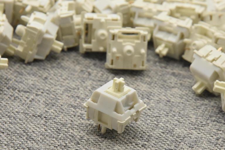 Unikeys Udon & Waves Rail Switches (Instock)
