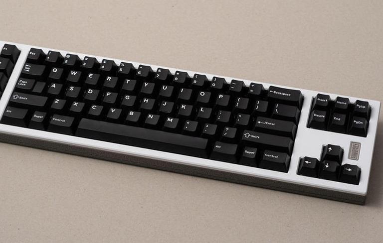 PROTOZOA FOUNDATION - FRL TKL XT (GB)