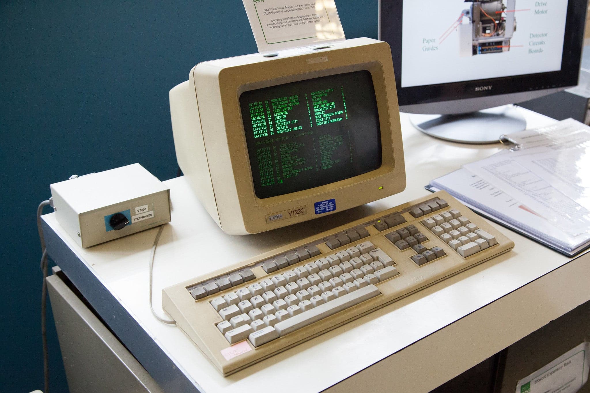 Class100 - Gallery image 3 showing project details