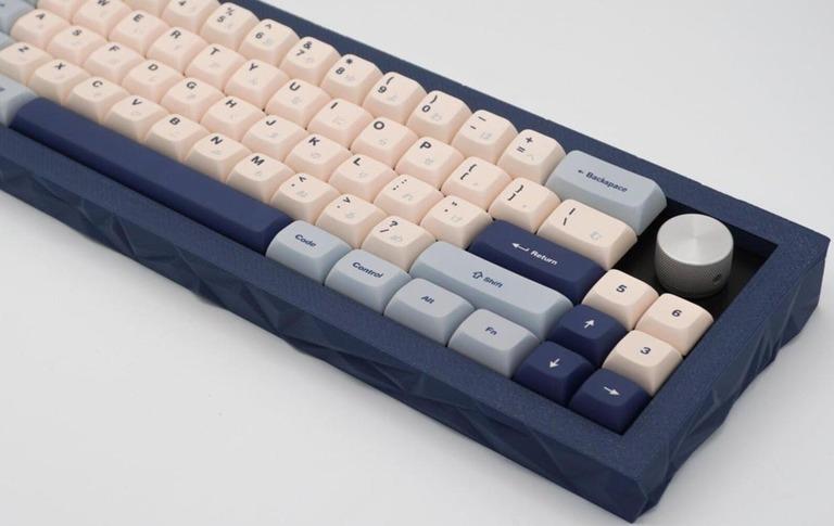 Pikatea Keyboard KP69