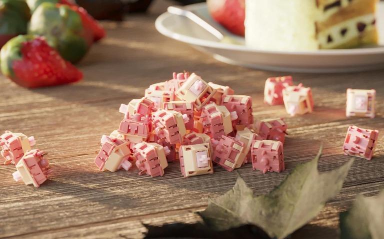 Strawberry Short Cake Linear Switch (IC)