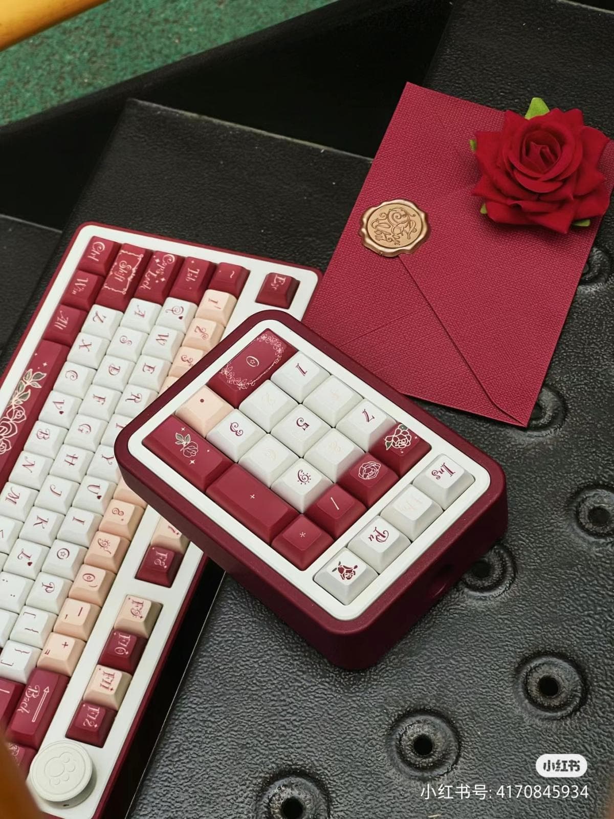 Mage Studio LovePad Custom Numeric Keypad - Gallery image 1 showing project details