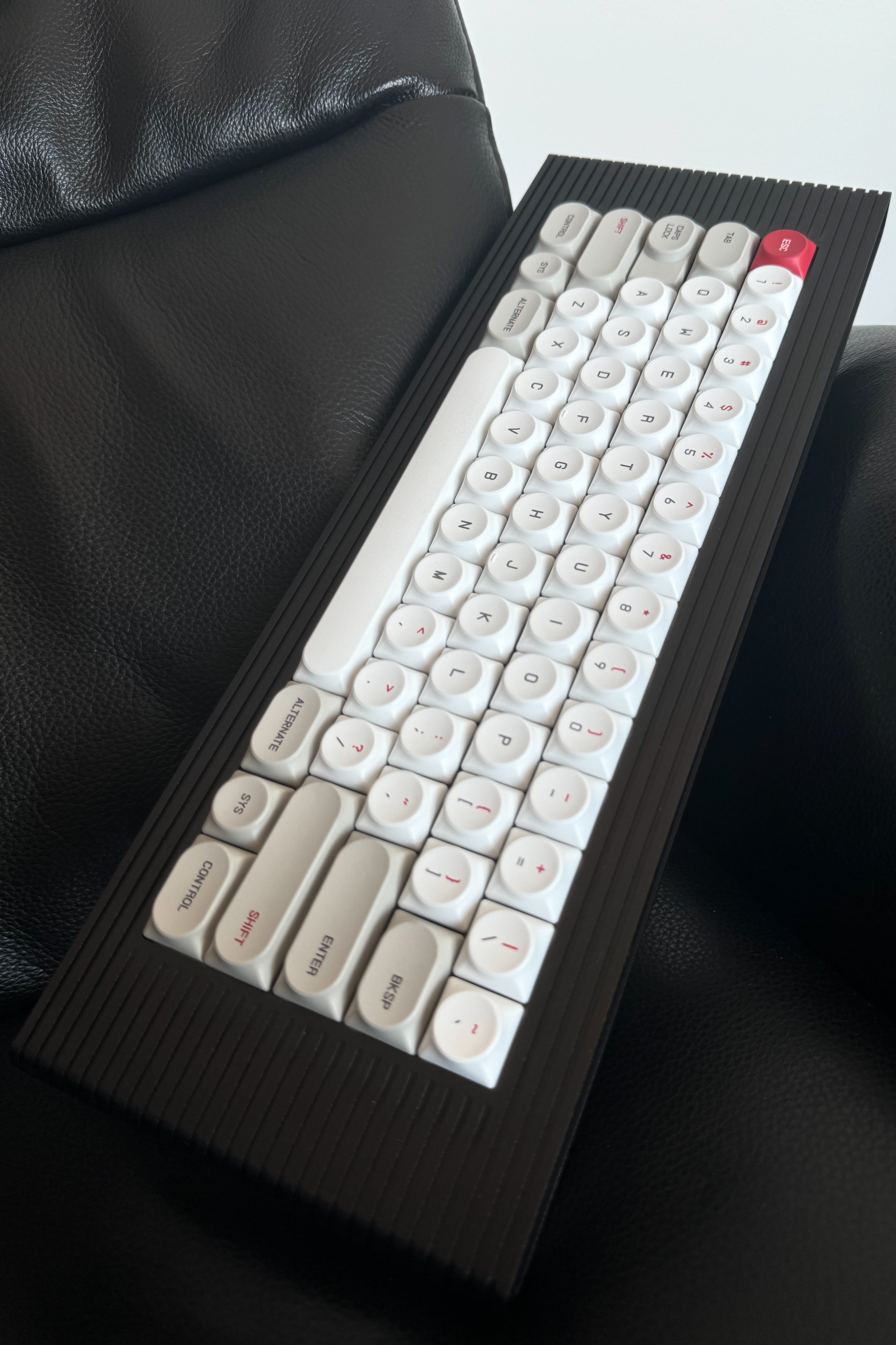 KBD2600 - Gallery image 2 showing project details