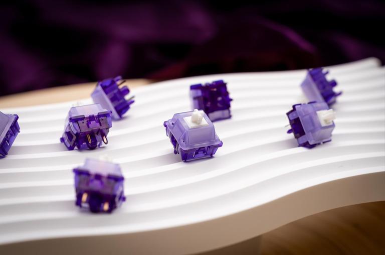 Hera Switch (IC)