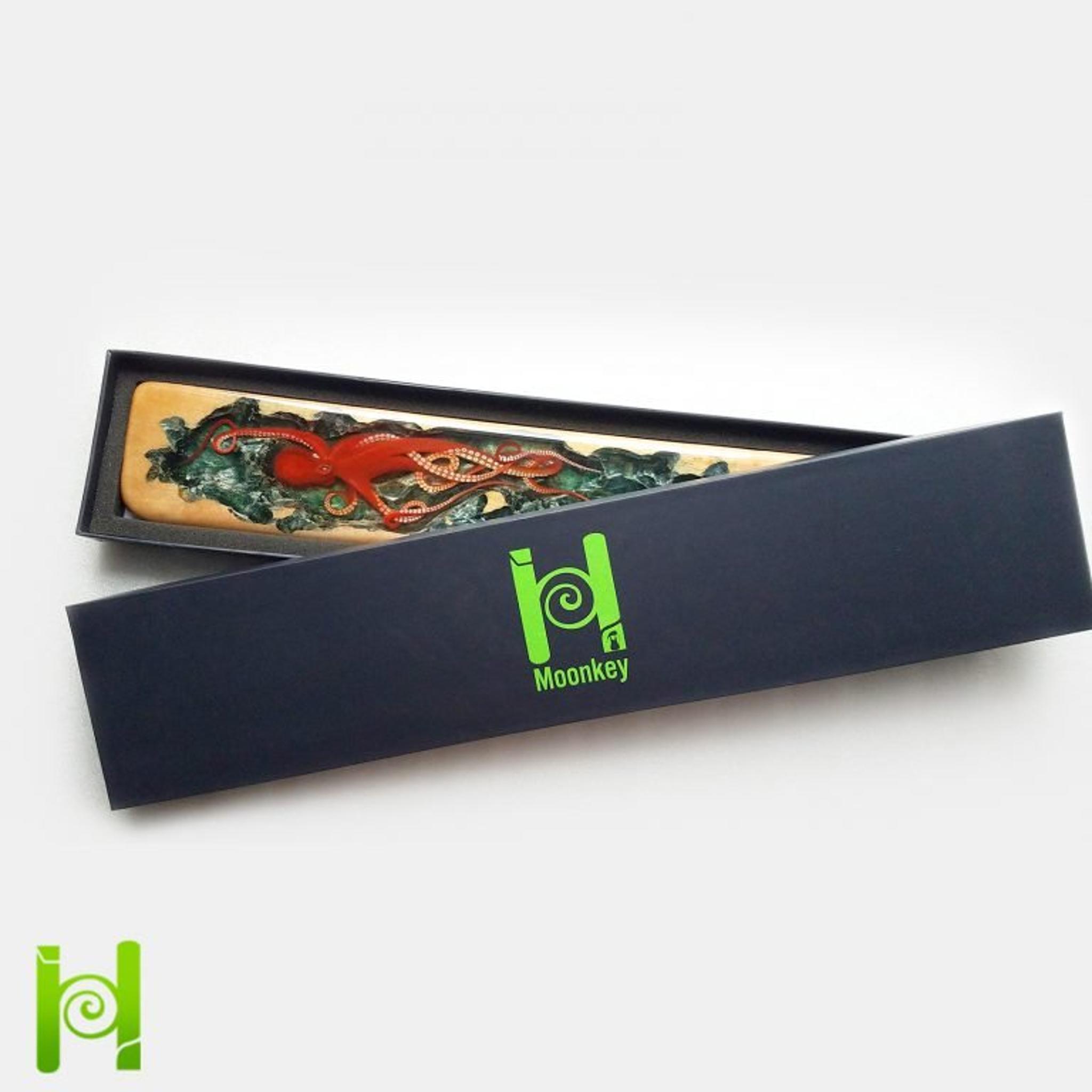 Hand-painted Sea World Themed Wrist Rest - Deskmats & Accessories group buy cover image featuring hand-painted, wrist rest, 3D painting, resin, goldfish, koi fish, Kraken, unique design, Japanese art