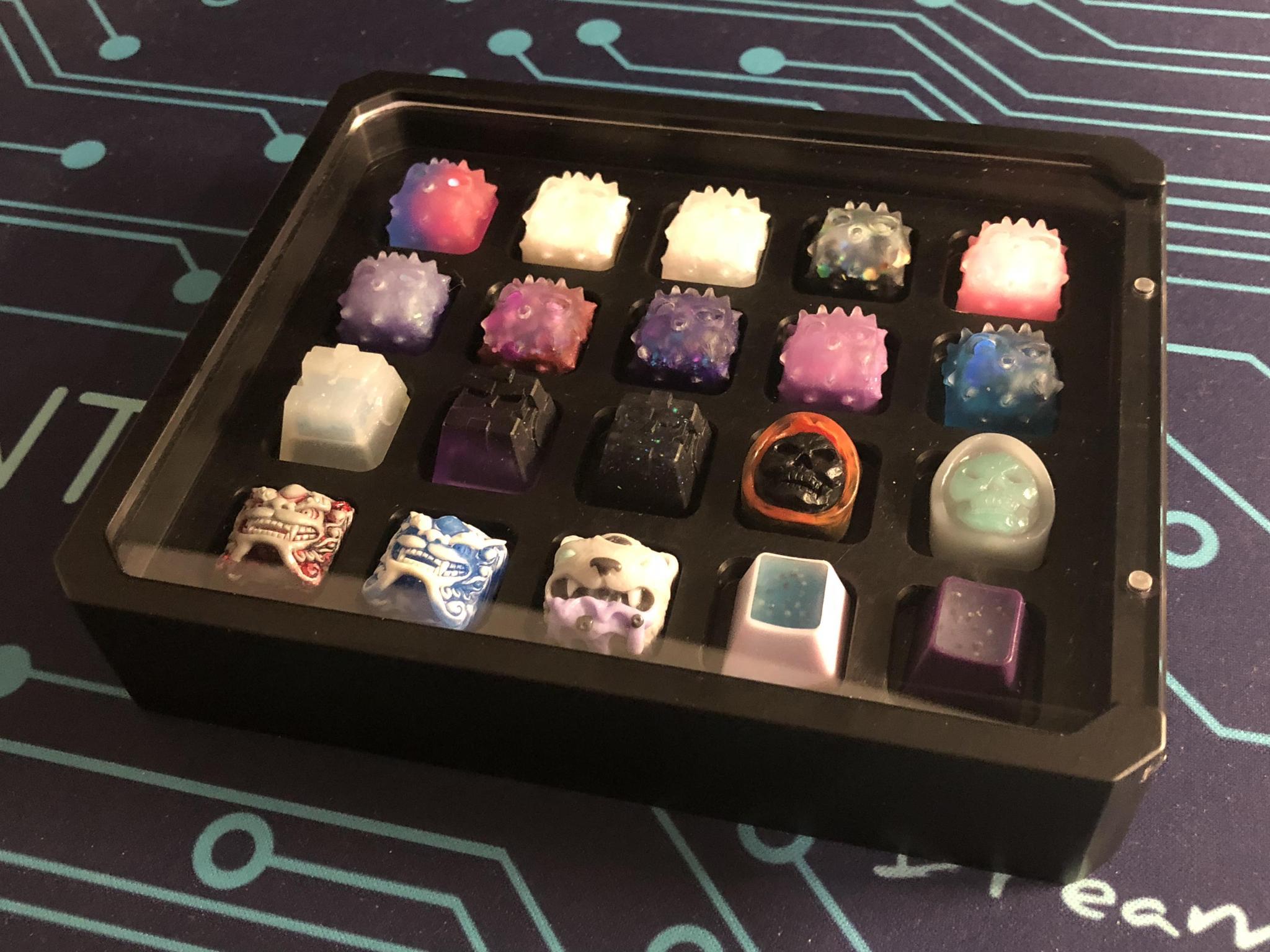 Bas1c Box - Aluminum Artisan Travel Case R2 (GB) - Uncategorized group buy cover image featuring Bas1c Box, Aluminum Artisan Travel Case, travel case, machining, anodizing, 6061 Aluminum, magnets, production