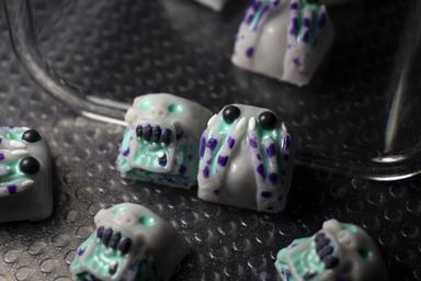 Thumbnail 36