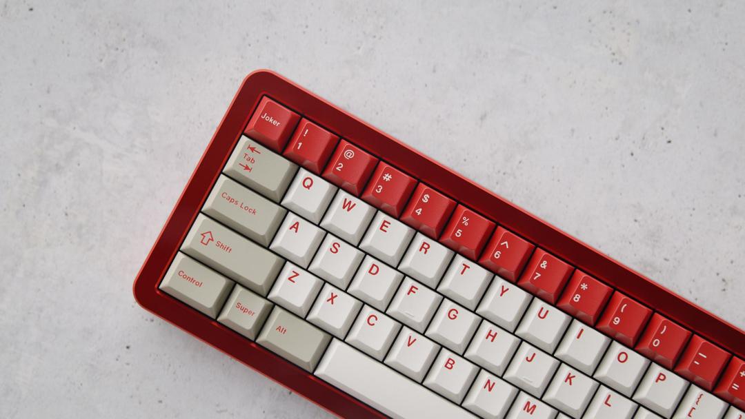 GMK Red Alert (IC)