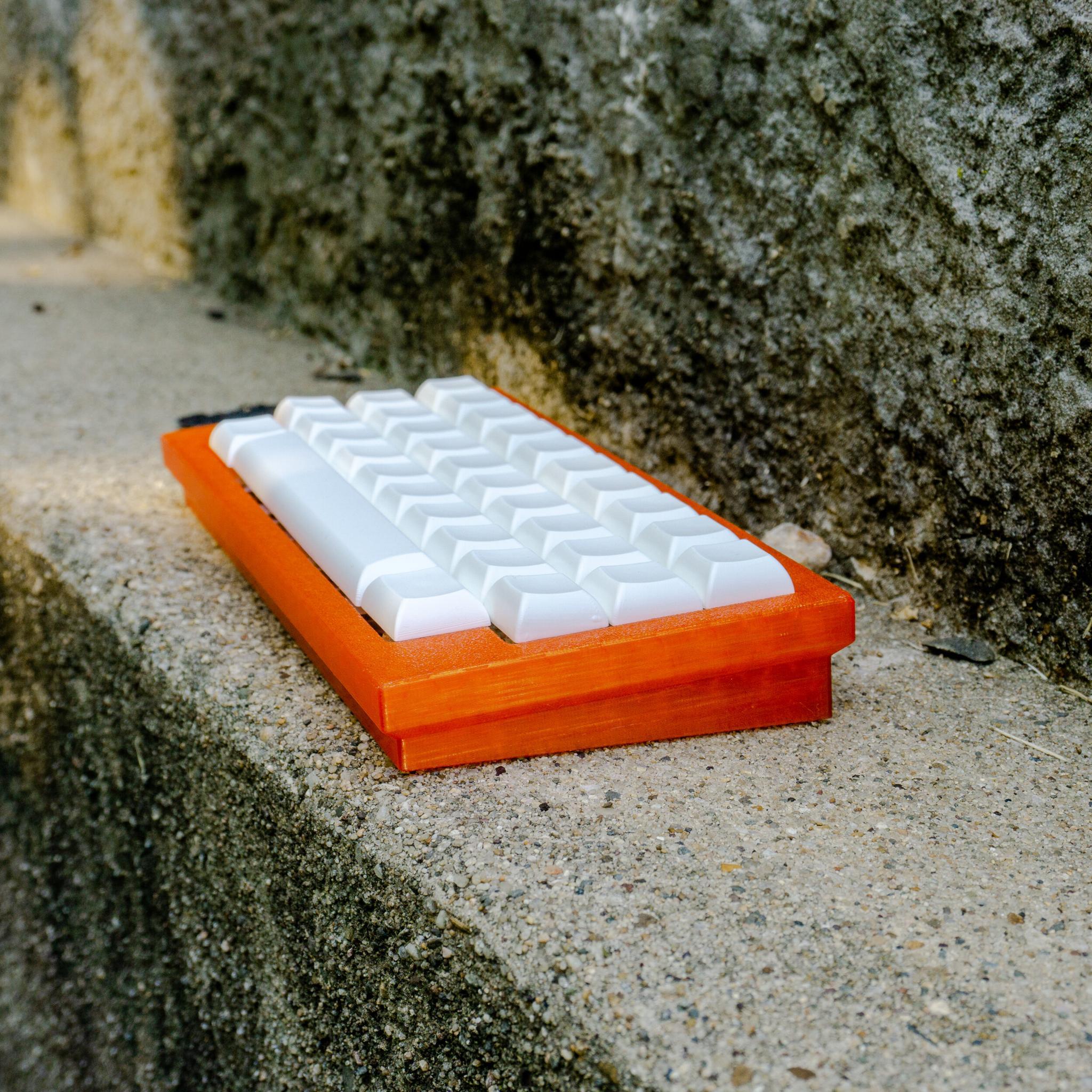 _33 Keyboard (GB) - Uncategorized group buy cover image featuring 33 keyboard, Group Buy, PCB, 3D printed cases, ATMEGA32U2, USB-C, RGB underglow, VIA support, keyboard layout, P3D store