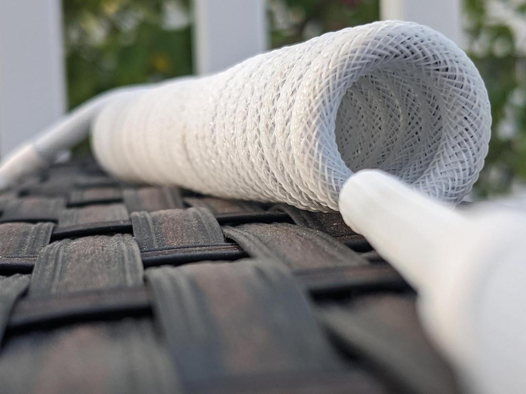 Pure White Coiled Cable (IC)
