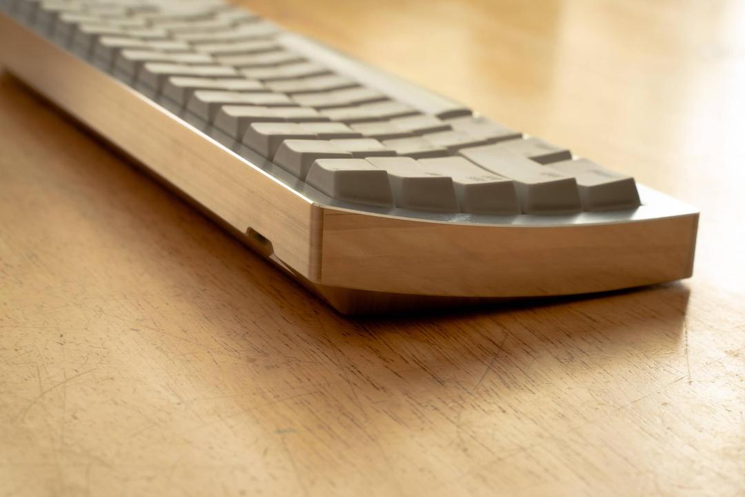 Lunar II - 60% Alps AEK (IC)