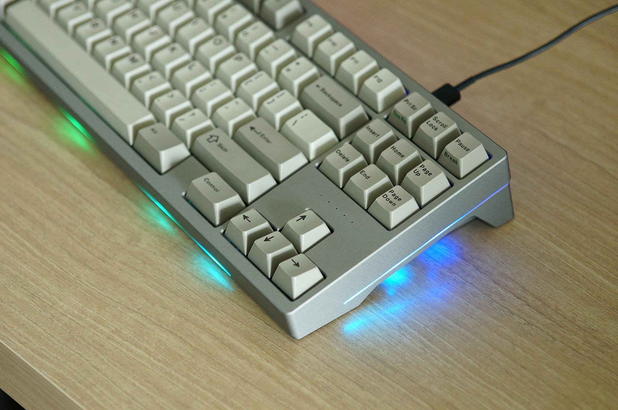 Duck Orion V2.5 TKL - Uncategorized group buy cover image featuring Duck Orion V2.5 TKL, keyboard set, group buy, aluminum housing, MX switches, RGB LED compatible, PayPal payment