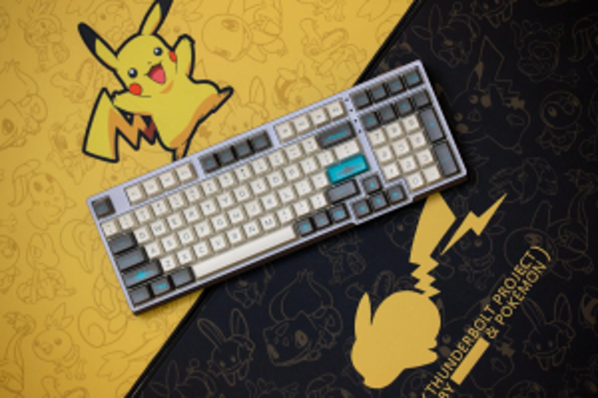 Master98 (IC) - Keyboard interest check cover image featuring Xikii Studio, Master98, compact-1800 layout, customizable RGB, hotswap switches, aluminum 6063, pre-assembled stabilizers, dual mode