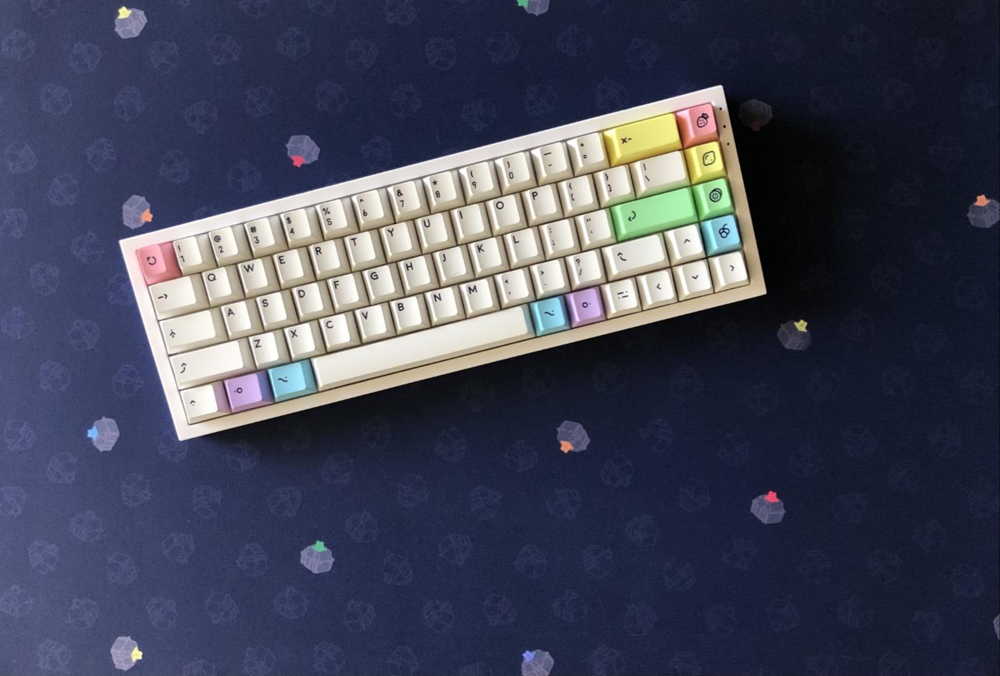Scatter Switch Deskmat (IC) - Deskmats & Accessories interest check cover image featuring deskmat, samples, navy, cream, rubber, stitched, machine washable, LunarKeys