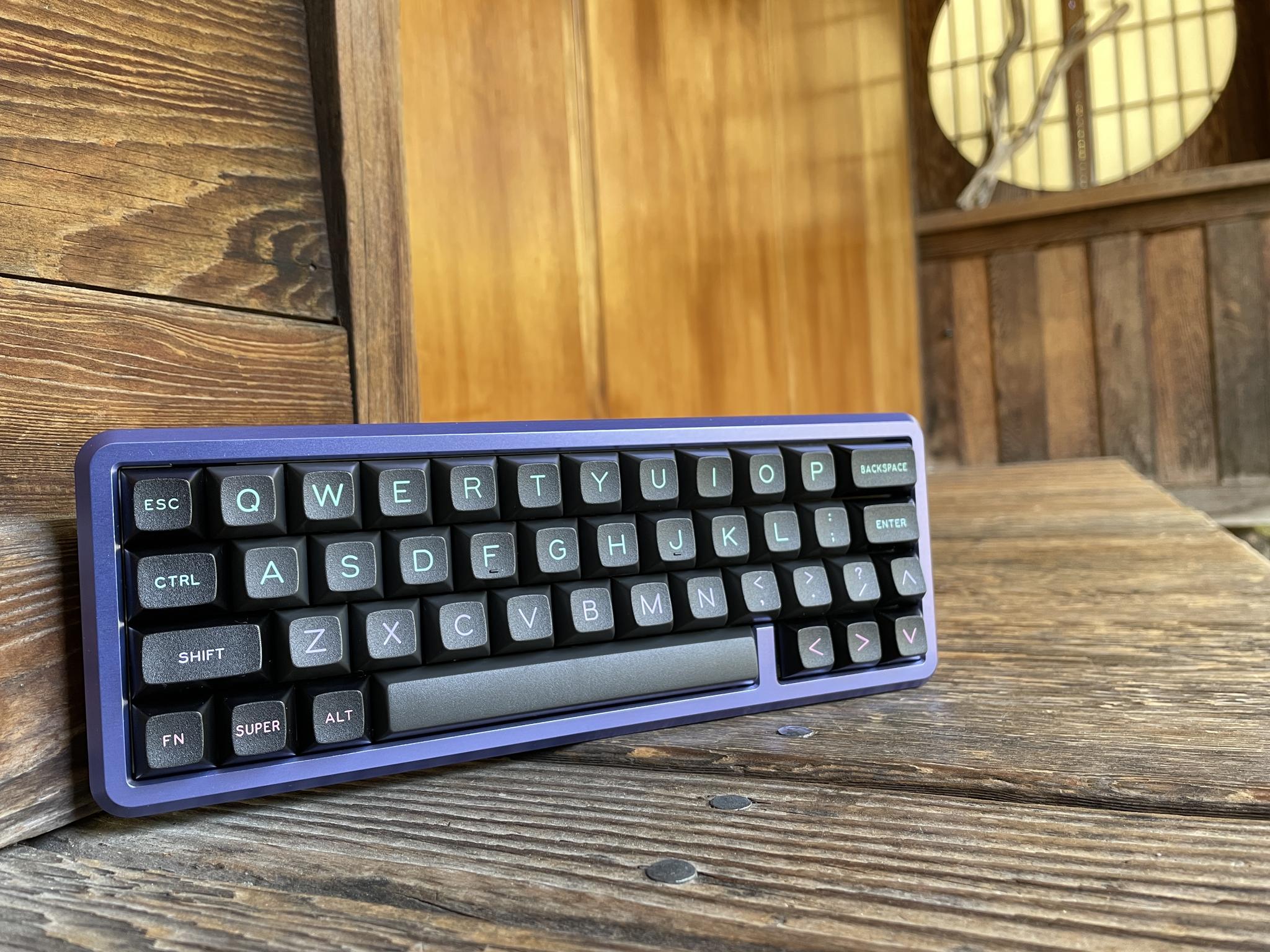 MB-44 (GB) - Uncategorized group buy cover image featuring MB-44, group buy, keyboard, Aeternus, 40% keyboard, typing test, color options, anodized aluminum, plate foam, rotary encoder