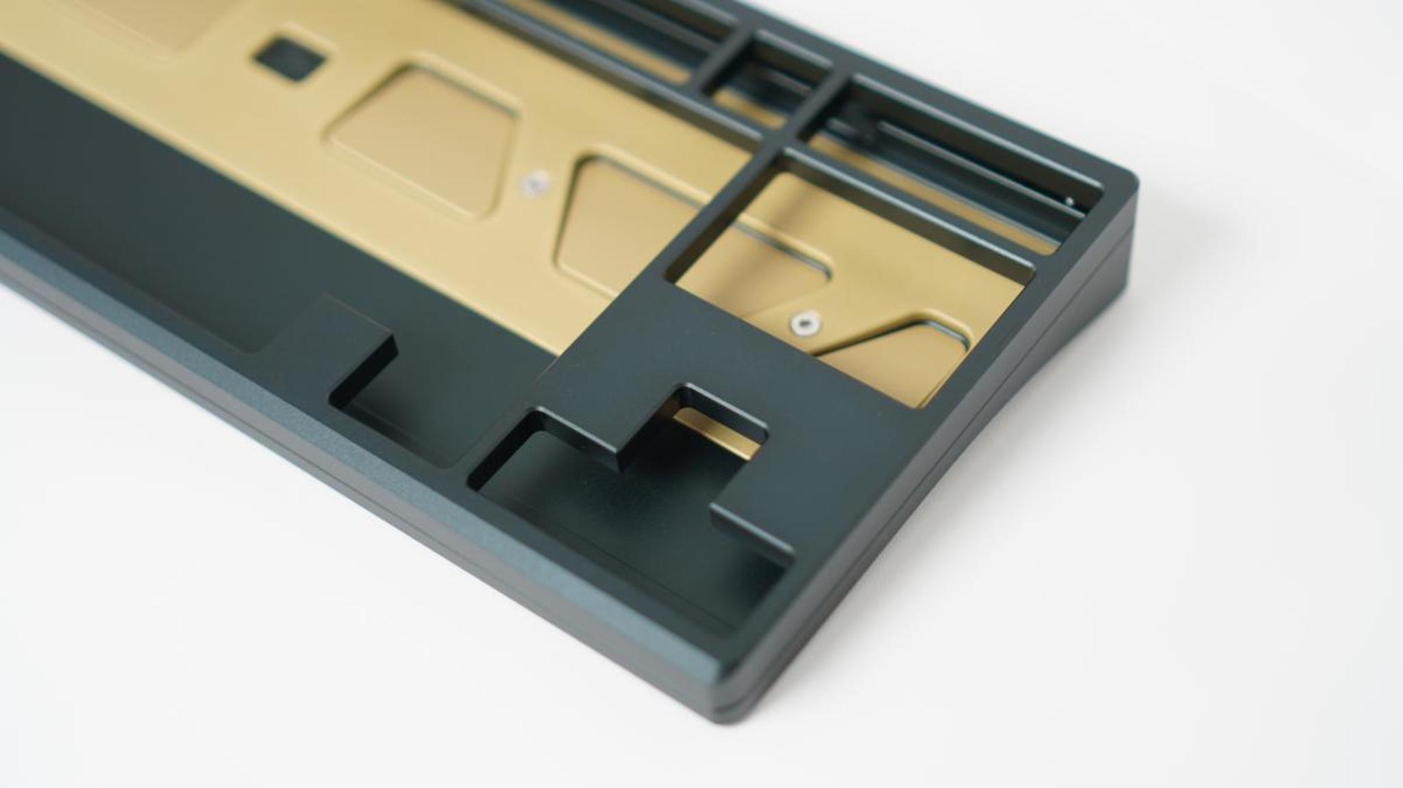 FROG TKL (IC) - Keyboard interest check cover image featuring Frog TKL, Geon, Swagkeys, South Korea, in-stock, keyboard, specs, customizable, PCB, layouts, IC Form, manufacturing, sales, colors, materials
