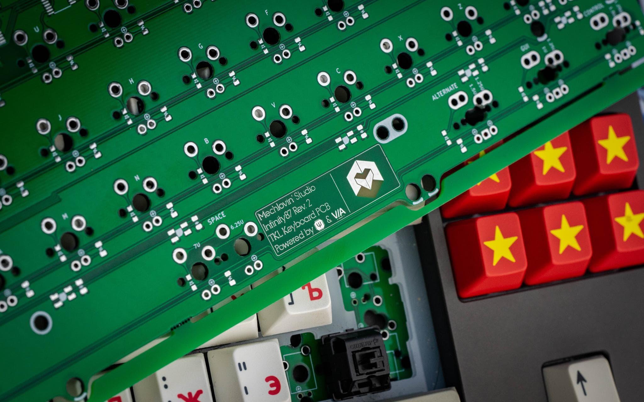 Mechlovin' KMAC TKL PCB - Gallery image 3 showing project details