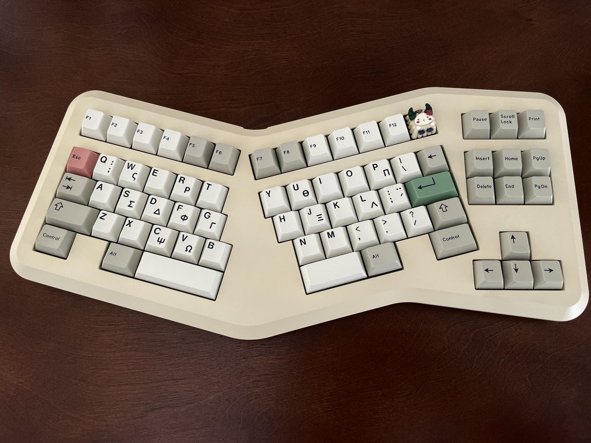 Nearfield Ergonomic Keyboard - Gallery image 6 showing project details