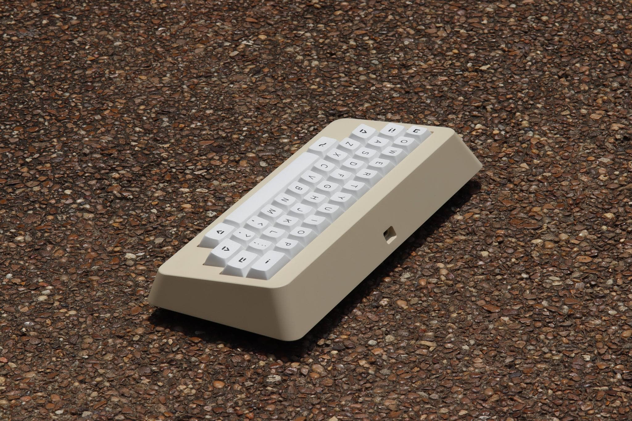 Menhir - Premium 40% Keyboard - Gallery image 4 showing project details