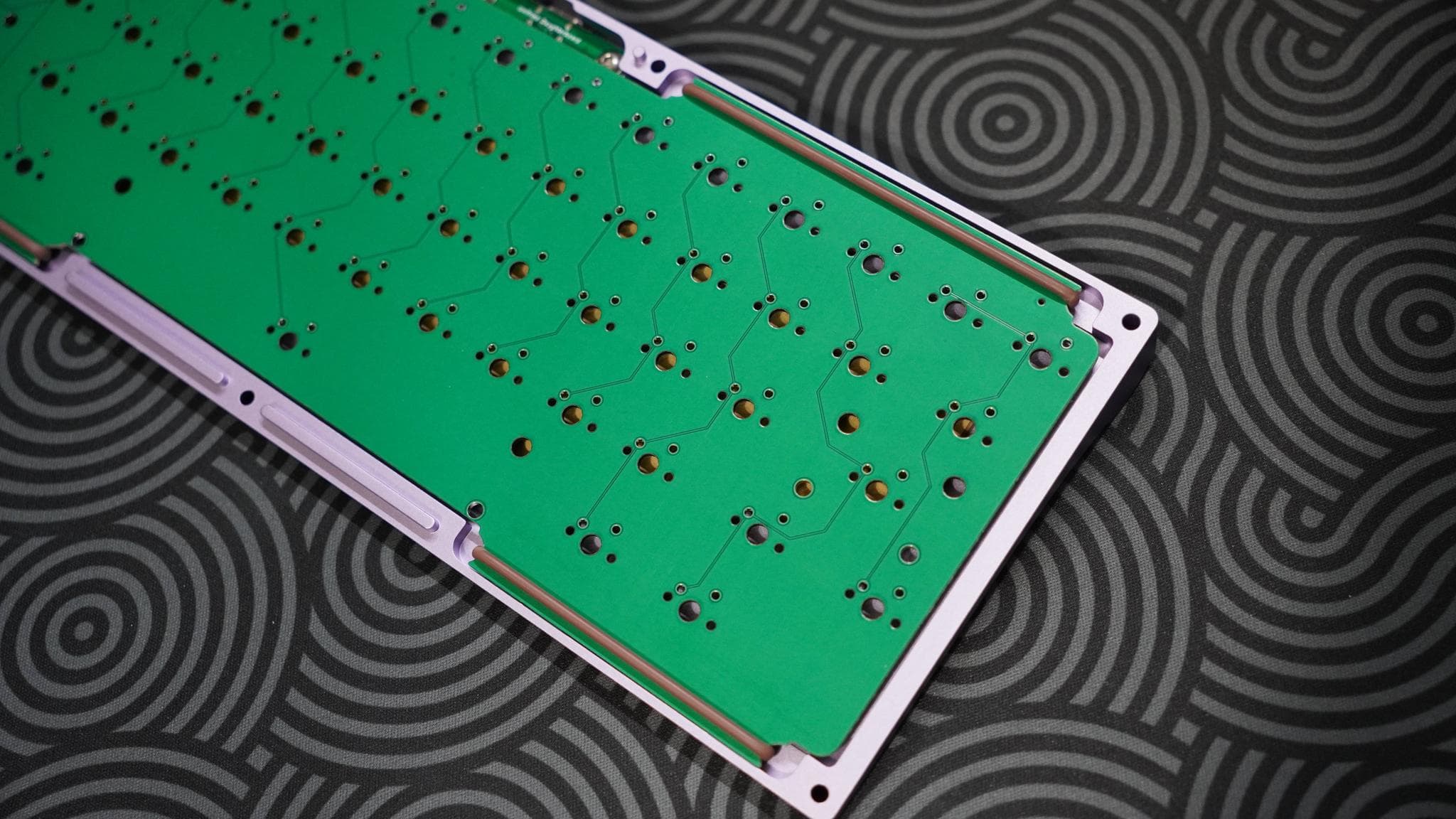 Daal - A Plateless O-Ring 60% - Gallery image 5 showing project details