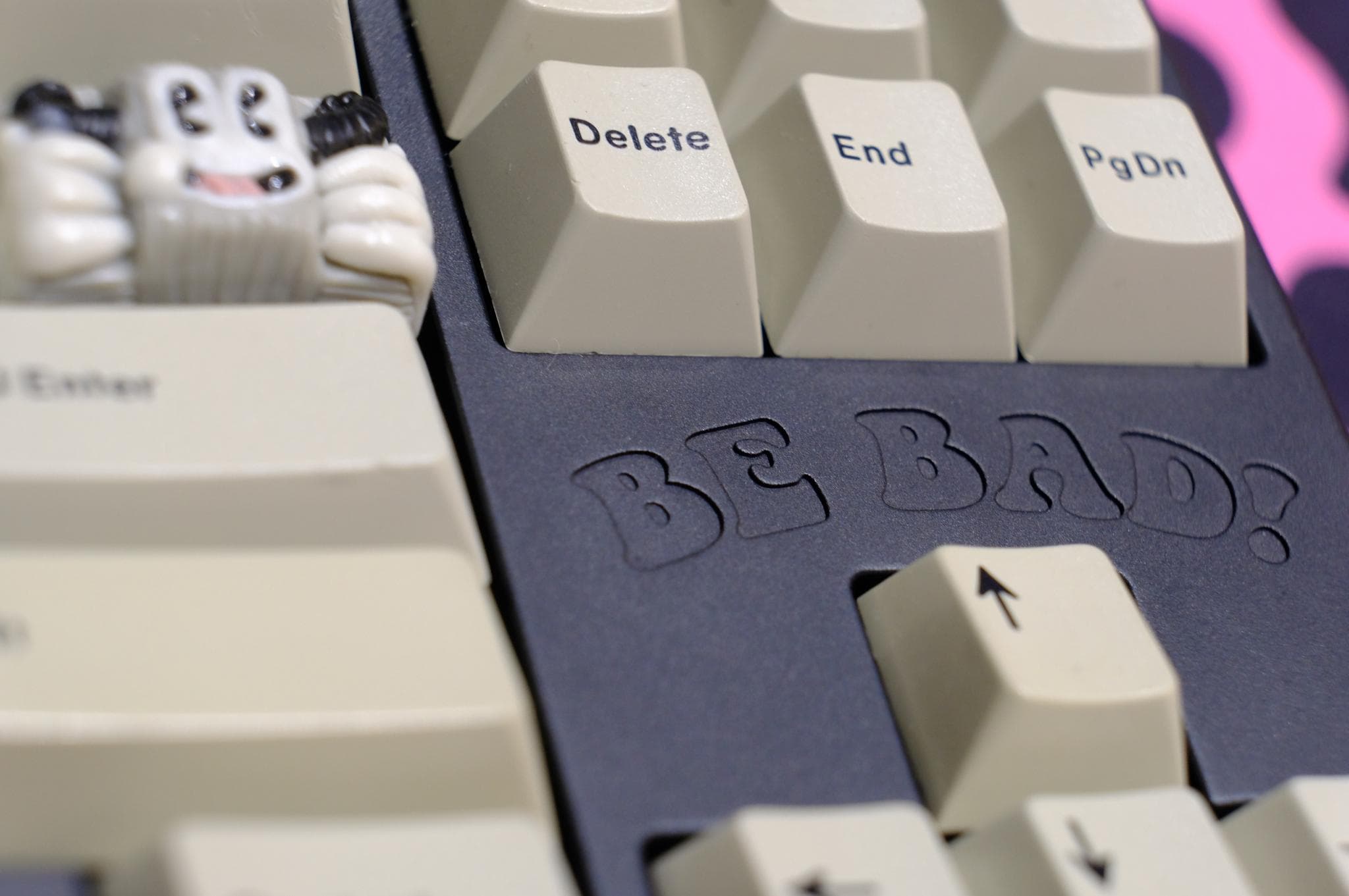 Theca x Rubrehose - Gallery image 6 showing project details