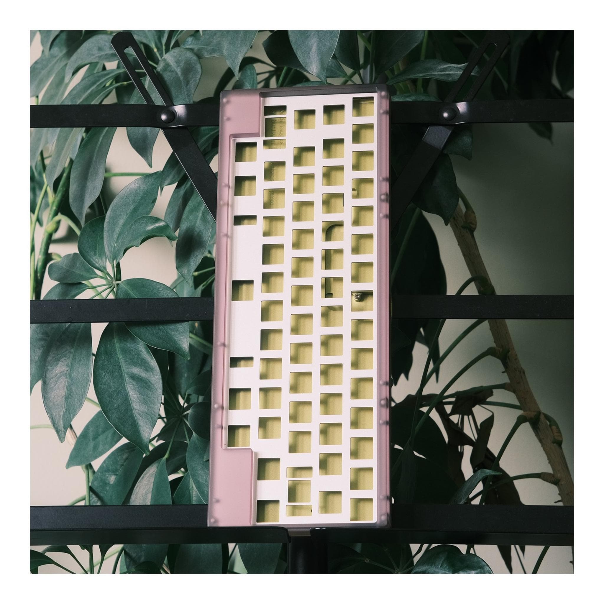 Horsey - Gallery image 2 showing project details